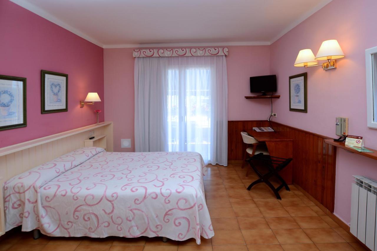 Casa Feliu 호텔 산타수산나 외부 사진
