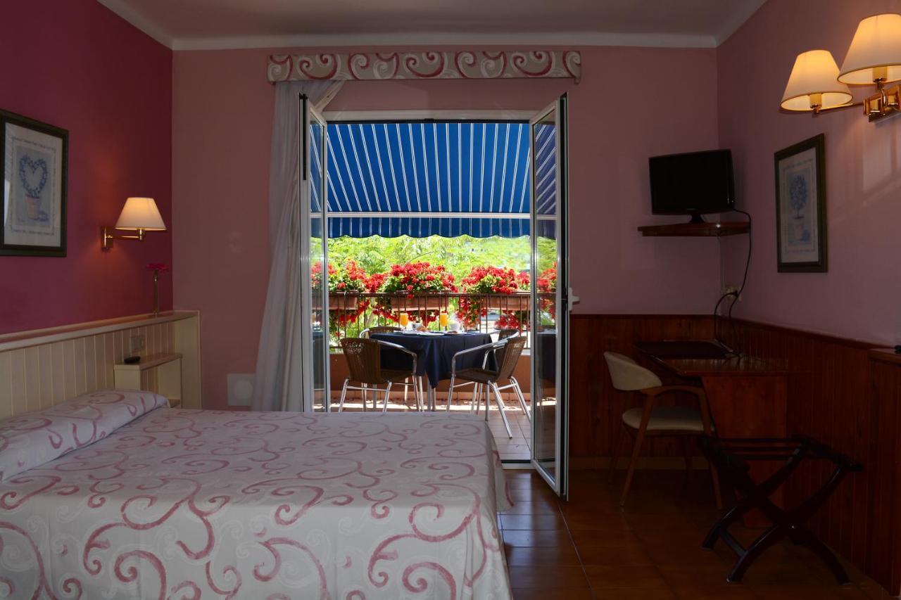 Casa Feliu 호텔 산타수산나 외부 사진